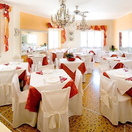 Hotel Gabbiano Alassio Eksteriør bilde