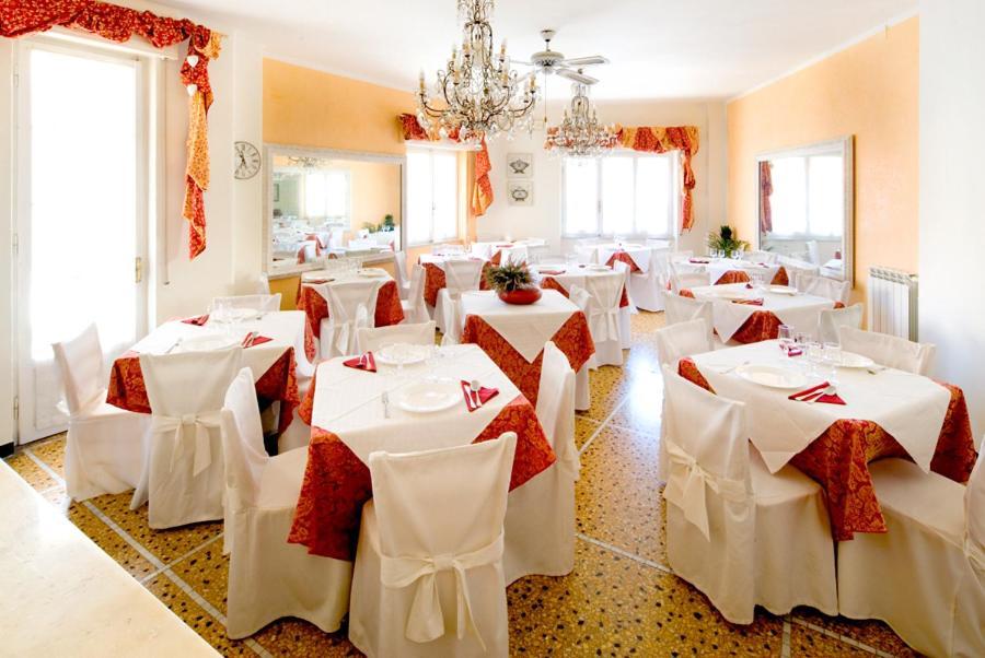 Hotel Gabbiano Alassio Eksteriør bilde