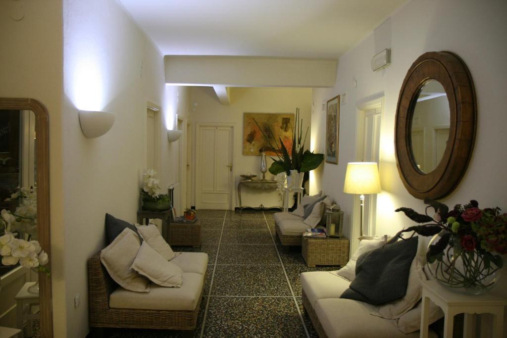 Hotel Gabbiano Alassio Eksteriør bilde